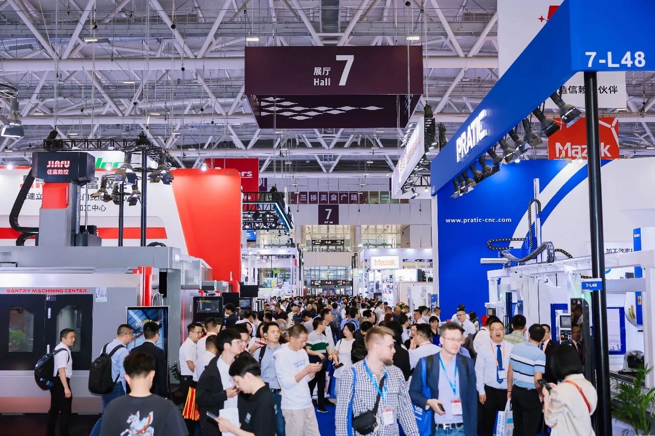 1774083319508534.jpg 26深圳工业展海报1.jpg